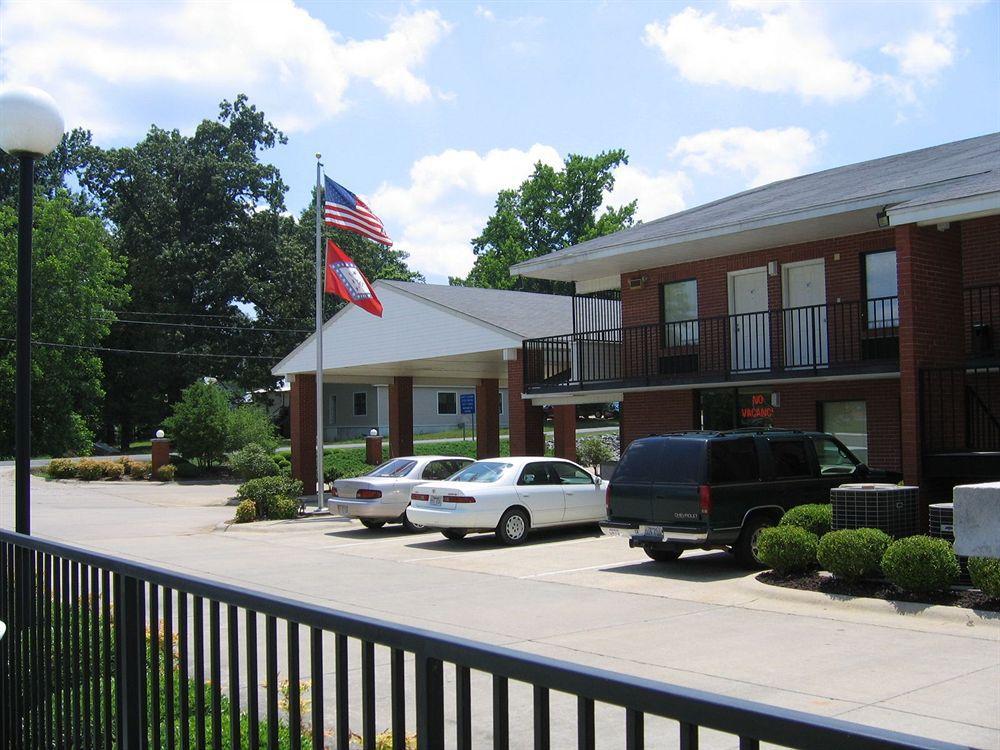 America'S Best Value Inn & Suites Sheridan Exterior photo