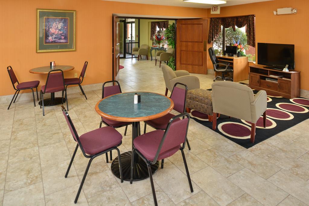 America'S Best Value Inn & Suites Sheridan Exterior photo